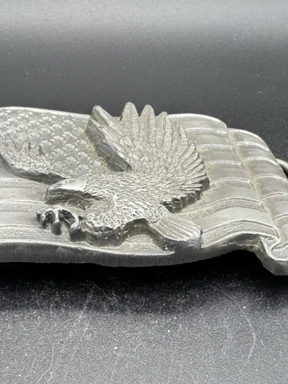 vintage American flag and bald eagle metal belt buckle